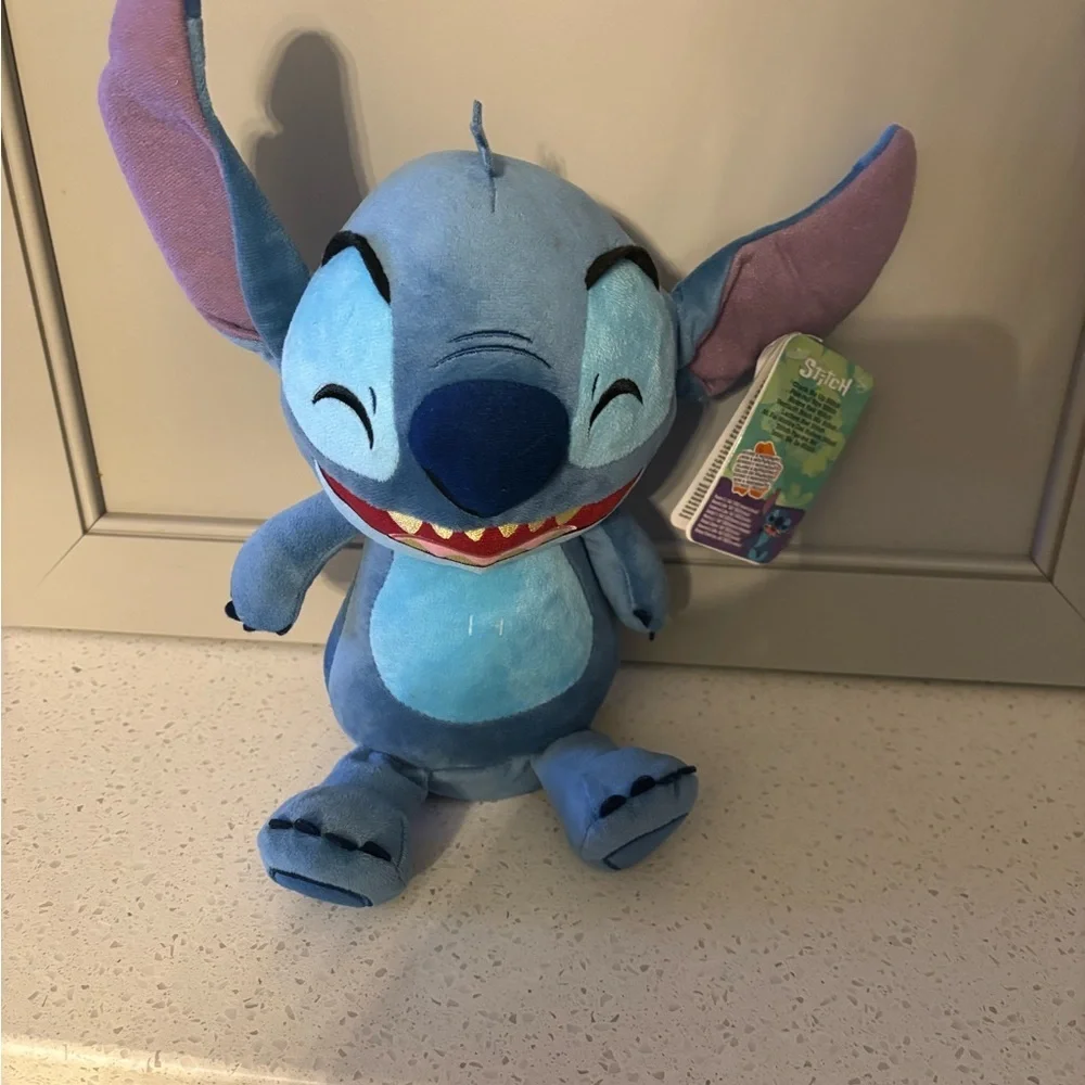 NWT Disney Lilo & Stitch Crack Me Up Interactive Plush Toy